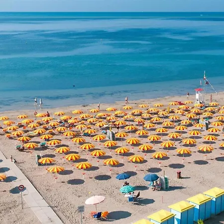 Family Friendly Vacation With A Balcony * Grado