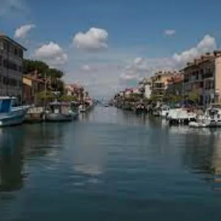 Family Friendly Vacation With A Balcony * Grado