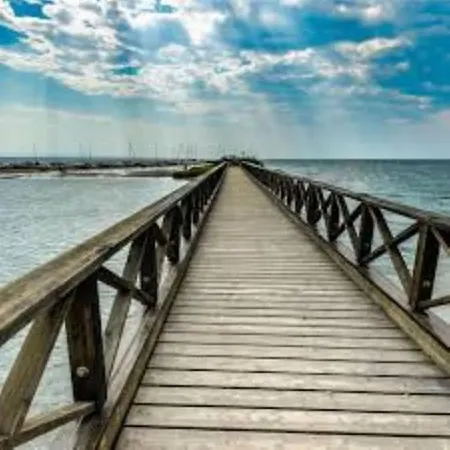 Family Friendly Vacation With A Balcony Lejlighed Grado